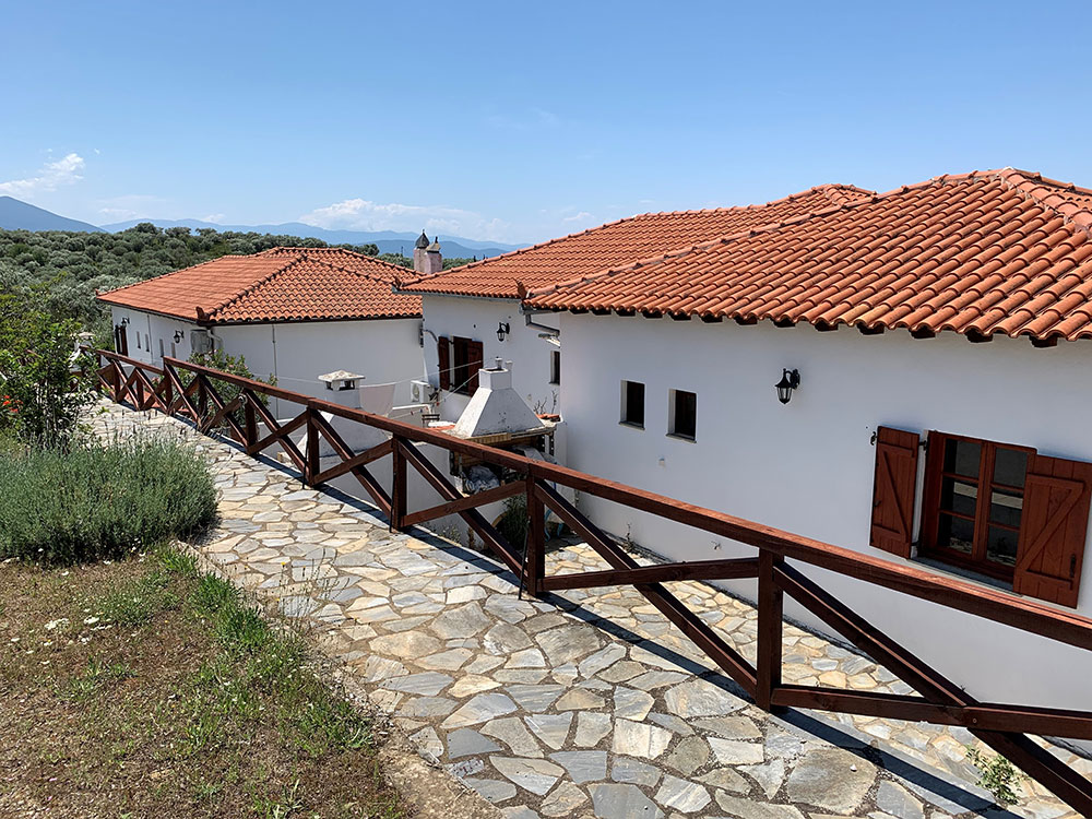 Rear view of the front villas